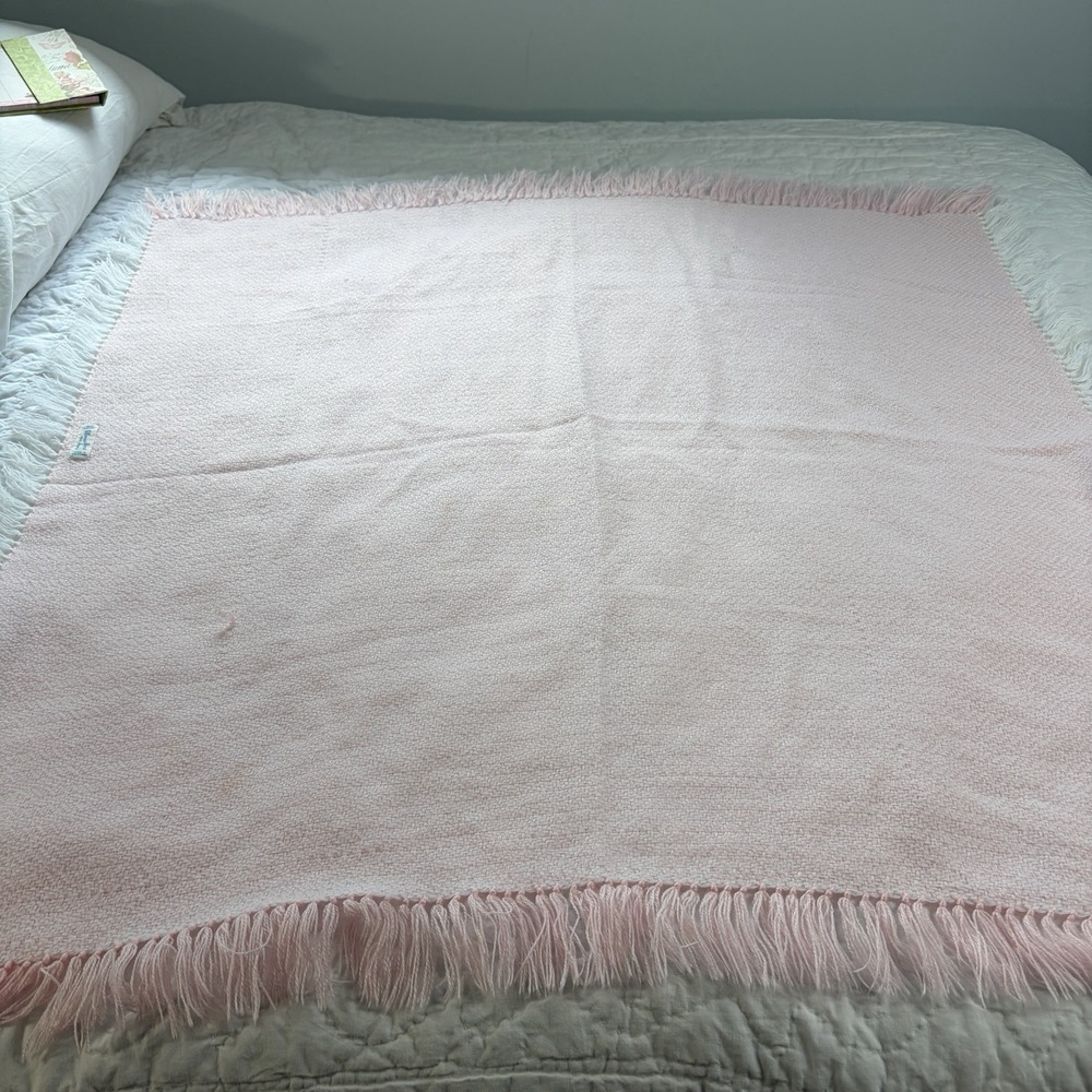 Vintage Feltman Bros Baby Blanket Pink Hand Loomed Soft Fringe Pink White READ - Picture 16 of 16